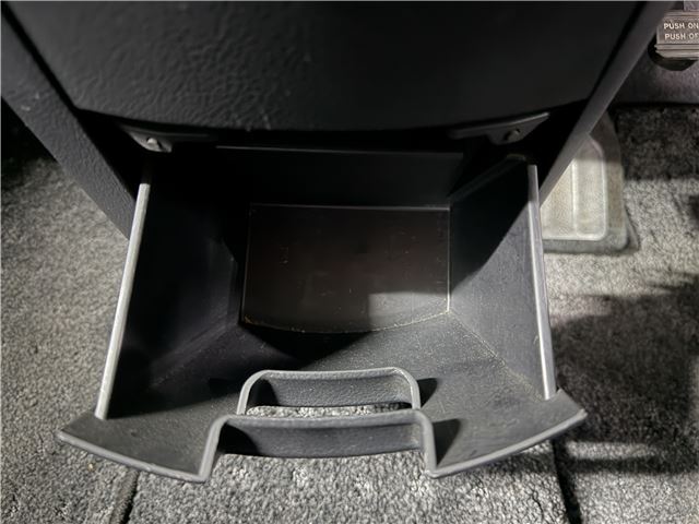 صورة مصغرة 41 لـ 2005 Nissan LAFESTA