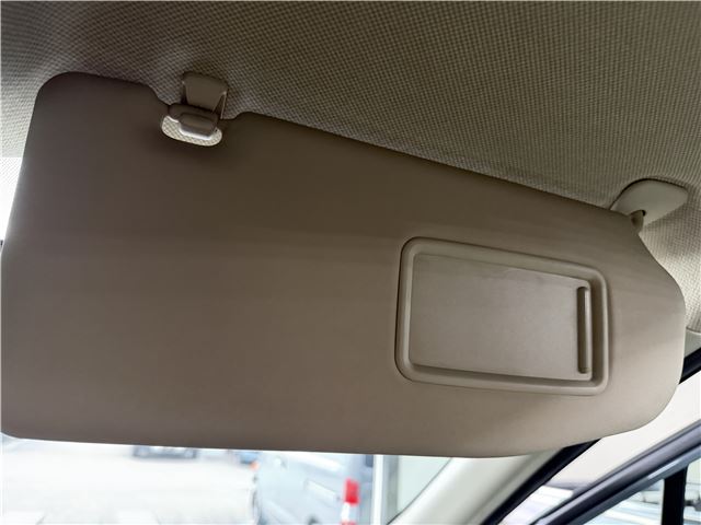 صورة مصغرة 44 لـ 2005 Nissan LAFESTA