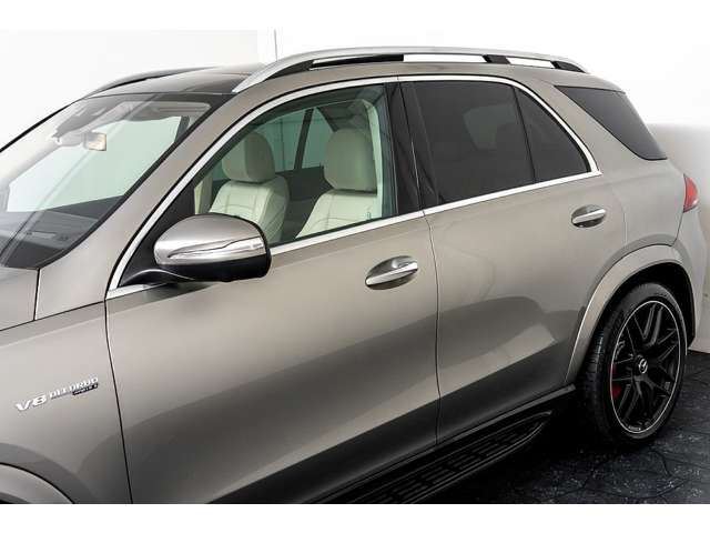 صورة 10 لـ 2021 Mercedes-BENZ GLE-CLASS AMG