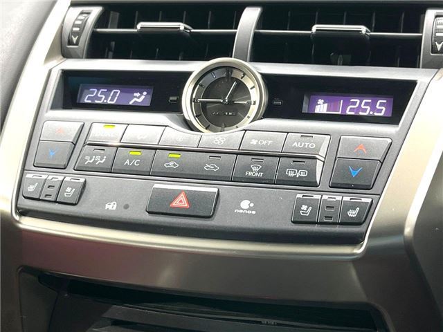 2014 Lexus NX — миниатюра 17