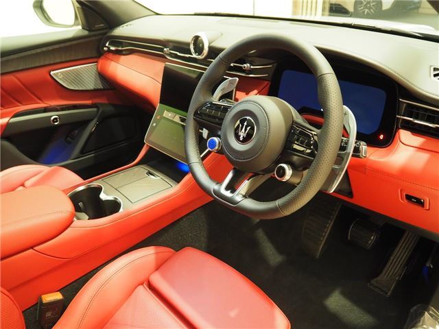 2026 Maserati GRECALE — миниатюра 21