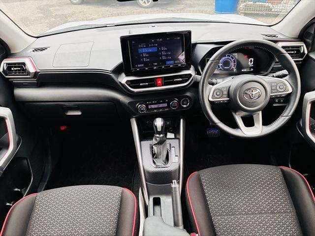 2020 Toyota RAIZE photo 3
