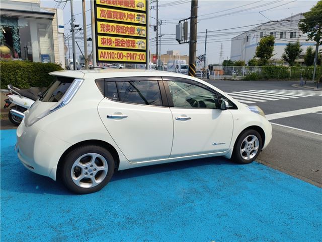 صورة مصغرة 3 لـ 2011 Nissan LEAF