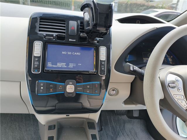 صورة مصغرة 28 لـ 2011 Nissan LEAF
