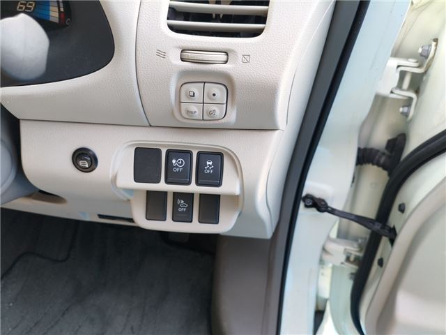 صورة مصغرة 35 لـ 2011 Nissan LEAF