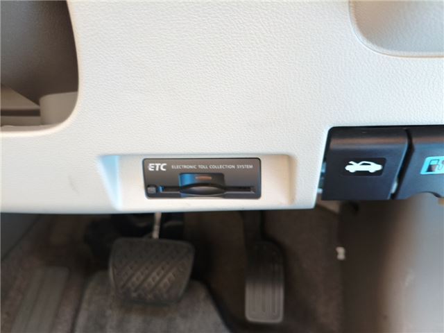 صورة مصغرة 36 لـ 2011 Nissan LEAF