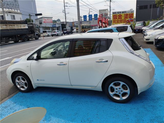 صورة مصغرة 9 لـ 2011 Nissan LEAF