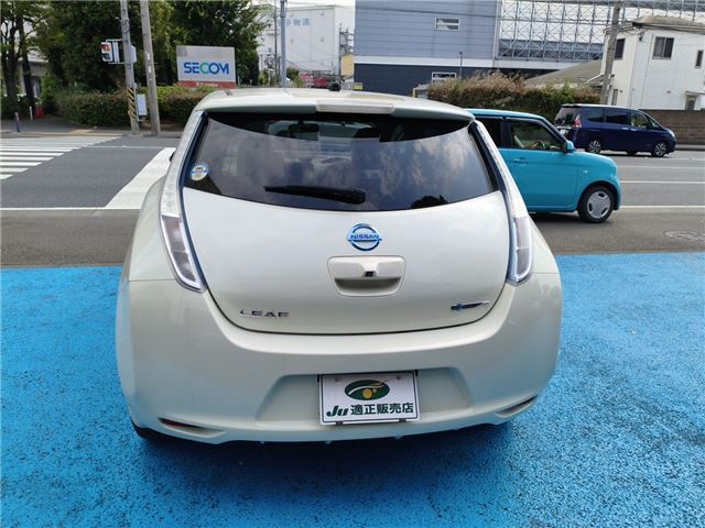 صورة مصغرة 7 لـ 2011 Nissan LEAF