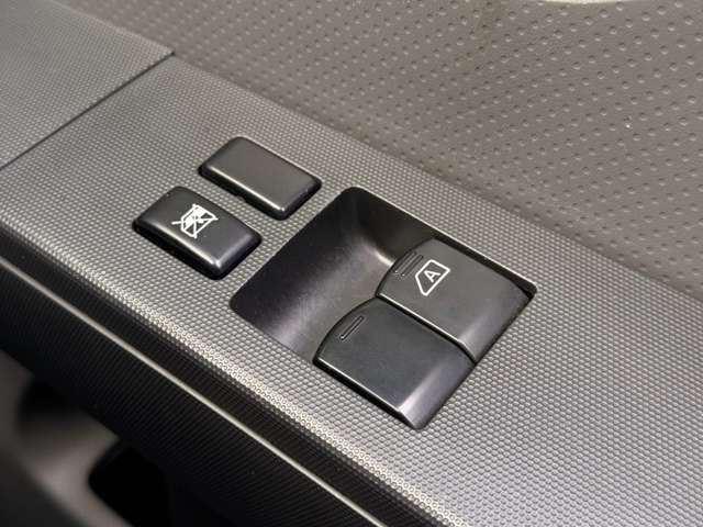 صورة مصغرة 16 لـ 2018 Nissan NV150AD