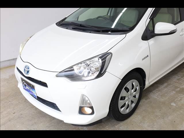 2013 Toyota AQUA — миниатюра 13