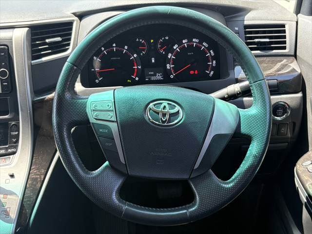 صورة مصغرة 15 لـ 2012 Toyota VELLFIRE