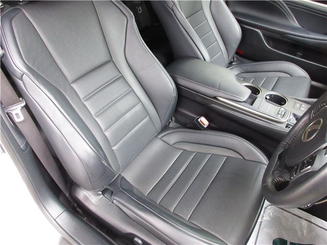 صورة مصغرة 39 لـ 2014 Lexus RC
