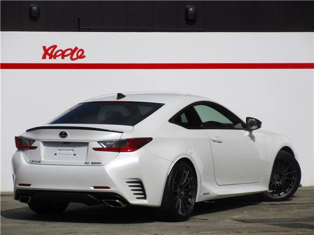 صورة مصغرة 6 لـ 2014 Lexus RC