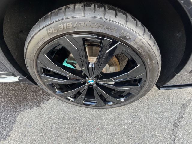 2023 BMW X7 缩略图 17