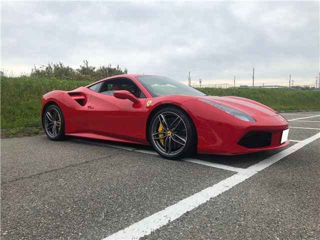 2019 Ferrari 488 GTB 照片 3