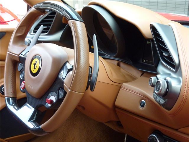 صورة مصغرة 14 لـ 2019 Ferrari 488 GTB