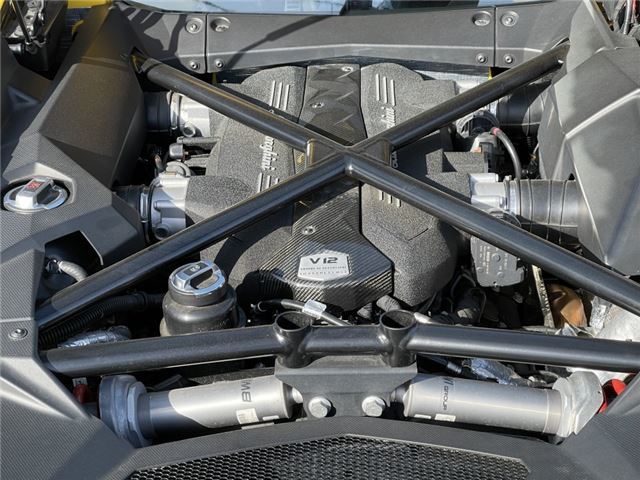 2018 Lamborghini AVENTADOR 缩略图 31
