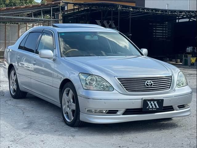 2004 Toyota CELSIOR 照片 4