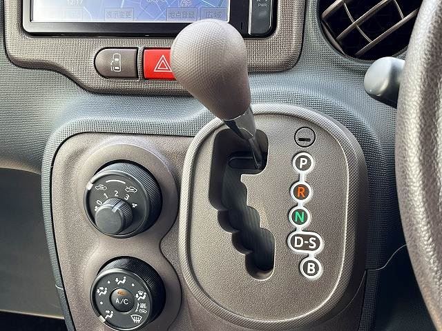 2013 Toyota SPADE — миниатюра 24