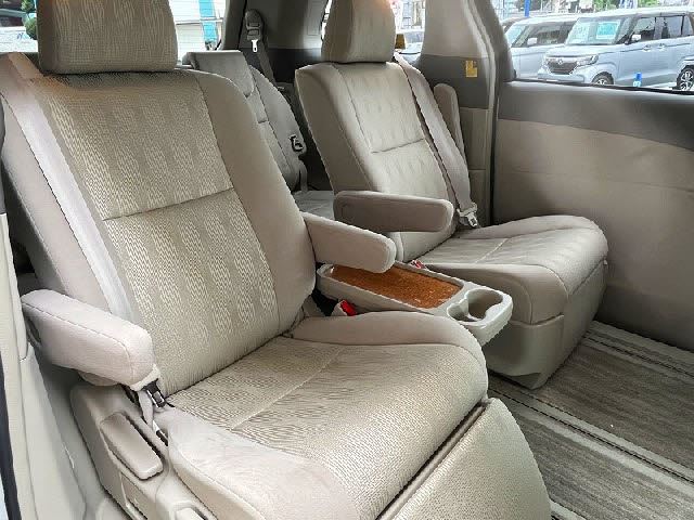 2009 Toyota ESTIMA photo 4