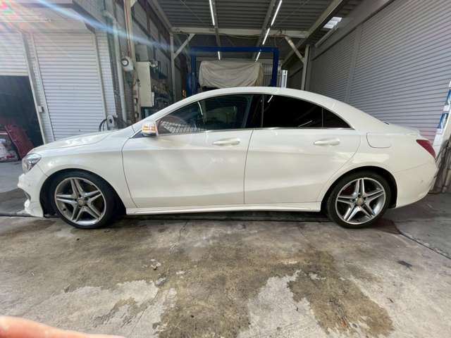 صورة 4 لـ 2013 Mercedes-BENZ CLA