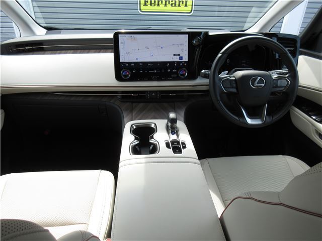 صورة مصغرة 17 لـ 2024 Lexus LM