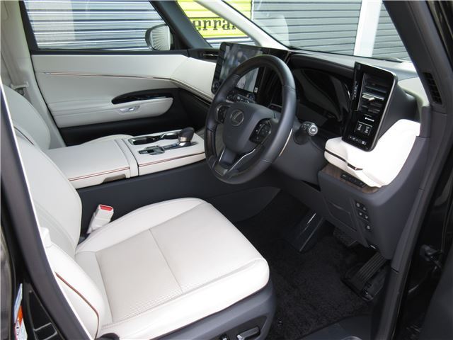 صورة مصغرة 23 لـ 2024 Lexus LM