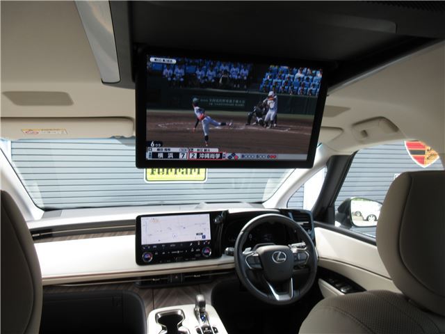 صورة مصغرة 33 لـ 2024 Lexus LM