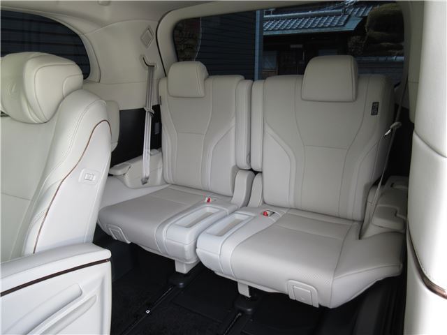 صورة مصغرة 35 لـ 2024 Lexus LM