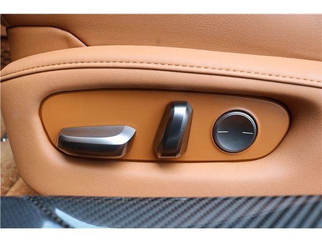 2017 Lexus LC 缩略图 30
