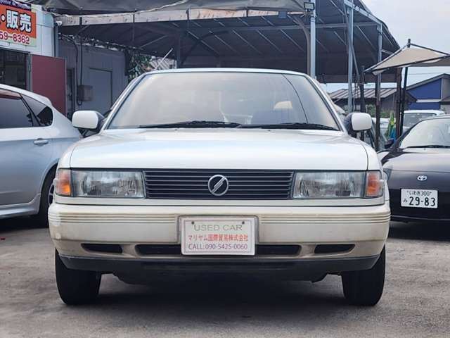 1990 Nissan SUNNY 照片 2