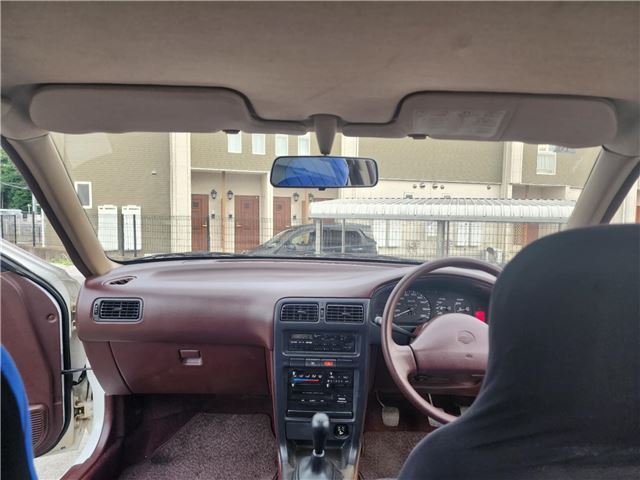 صورة مصغرة 30 لـ 1990 Nissan SUNNY