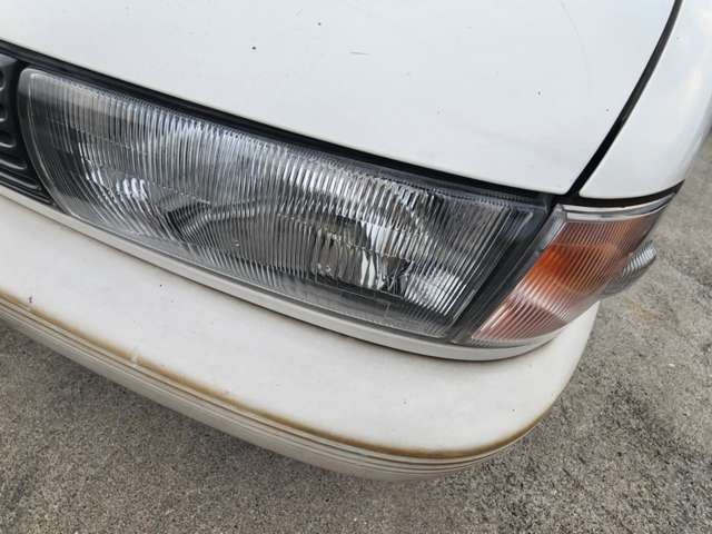 1990 Nissan SUNNY 照片 9