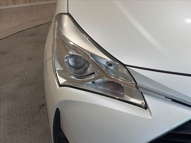2017 Toyota VITZ — миниатюра 22
