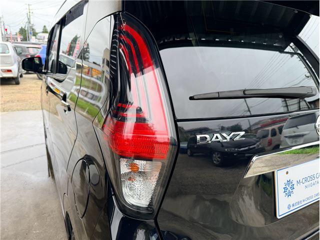 صورة مصغرة 65 لـ 1990 Nissan DAYZ