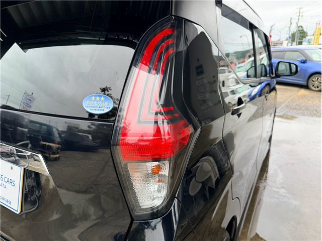 صورة مصغرة 66 لـ 1990 Nissan DAYZ