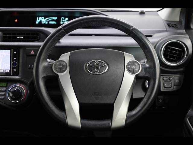 صورة مصغرة 16 لـ 2014 Toyota AQUA