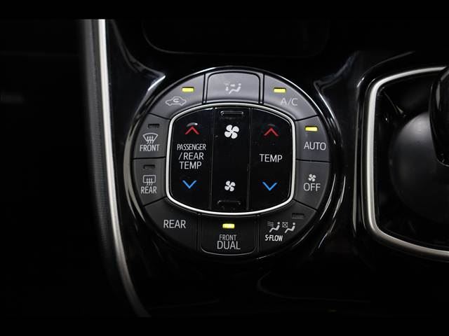 2015 Toyota ESQUIRE 照片 7