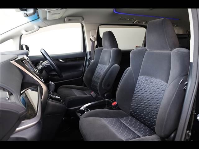 صورة مصغرة 17 لـ 2016 Toyota VELLFIRE