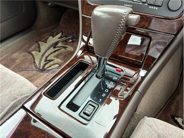 1996 Nissan CIMA 缩略图 25