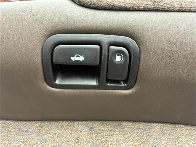 1996 Nissan CIMA 缩略图 26