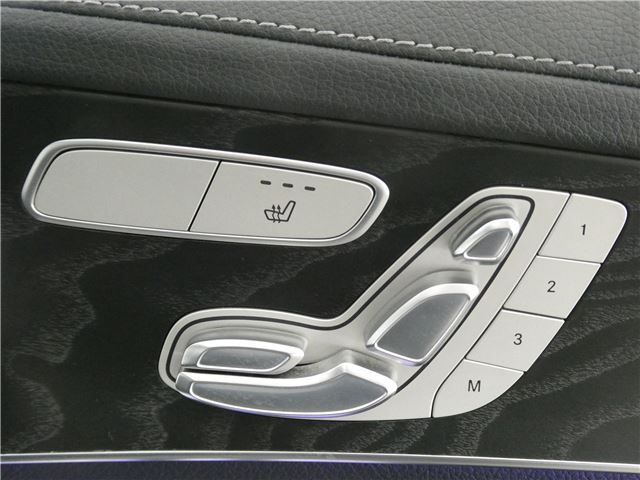 صورة مصغرة 18 لـ 2017 Mercedes-BENZ GLC-CLASS AMG