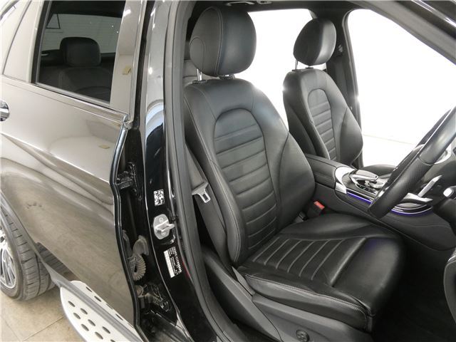صورة مصغرة 19 لـ 2017 Mercedes-BENZ GLC-CLASS AMG