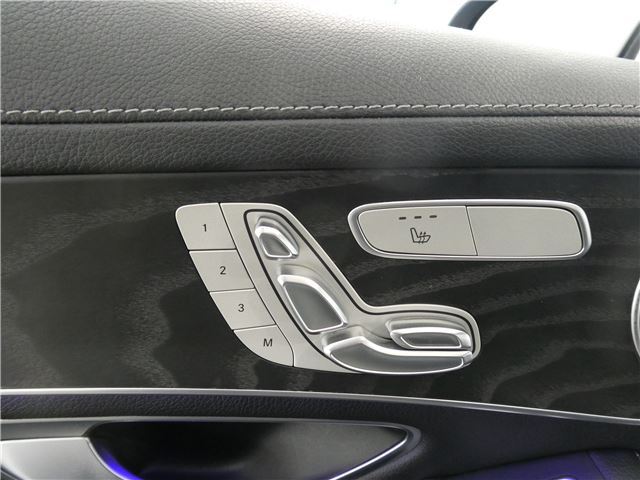صورة مصغرة 31 لـ 2017 Mercedes-BENZ GLC-CLASS AMG