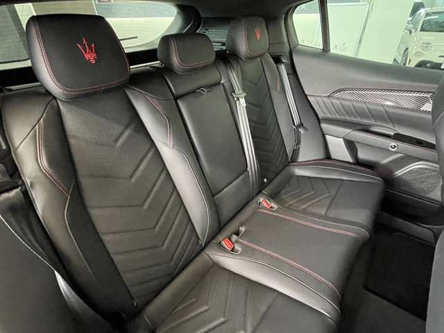صورة مصغرة 15 لـ 2023 Maserati GRECALE