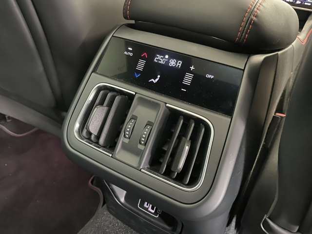 صورة مصغرة 37 لـ 2023 Maserati GRECALE