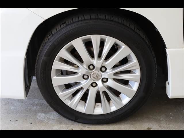 صورة مصغرة 14 لـ 2011 Toyota VELLFIRE