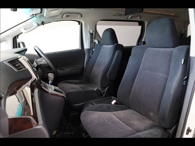 صورة مصغرة 17 لـ 2011 Toyota VELLFIRE