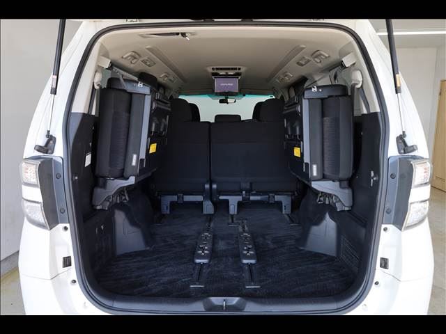 صورة مصغرة 20 لـ 2011 Toyota VELLFIRE