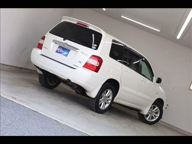 صورة مصغرة 12 لـ 2006 Toyota KLUGER HYBRID